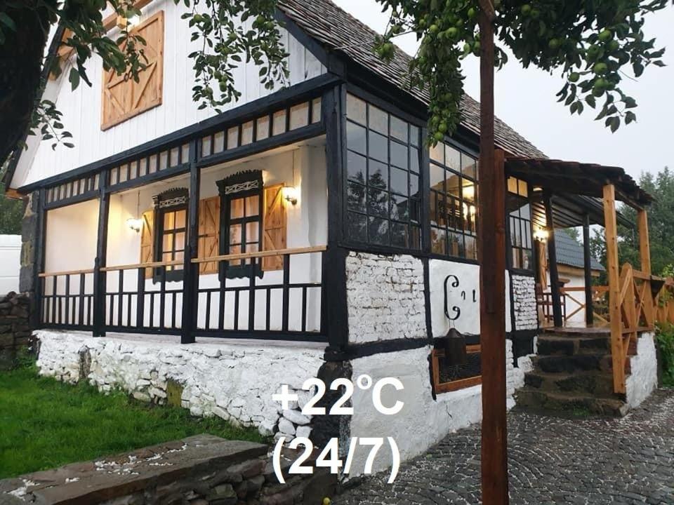 Hnameni Bovadzor Lodge エクステリア 写真