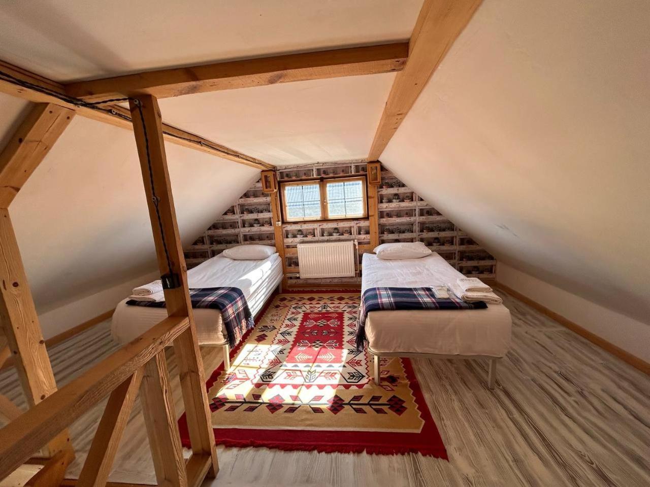 Hnameni Bovadzor Lodge エクステリア 写真
