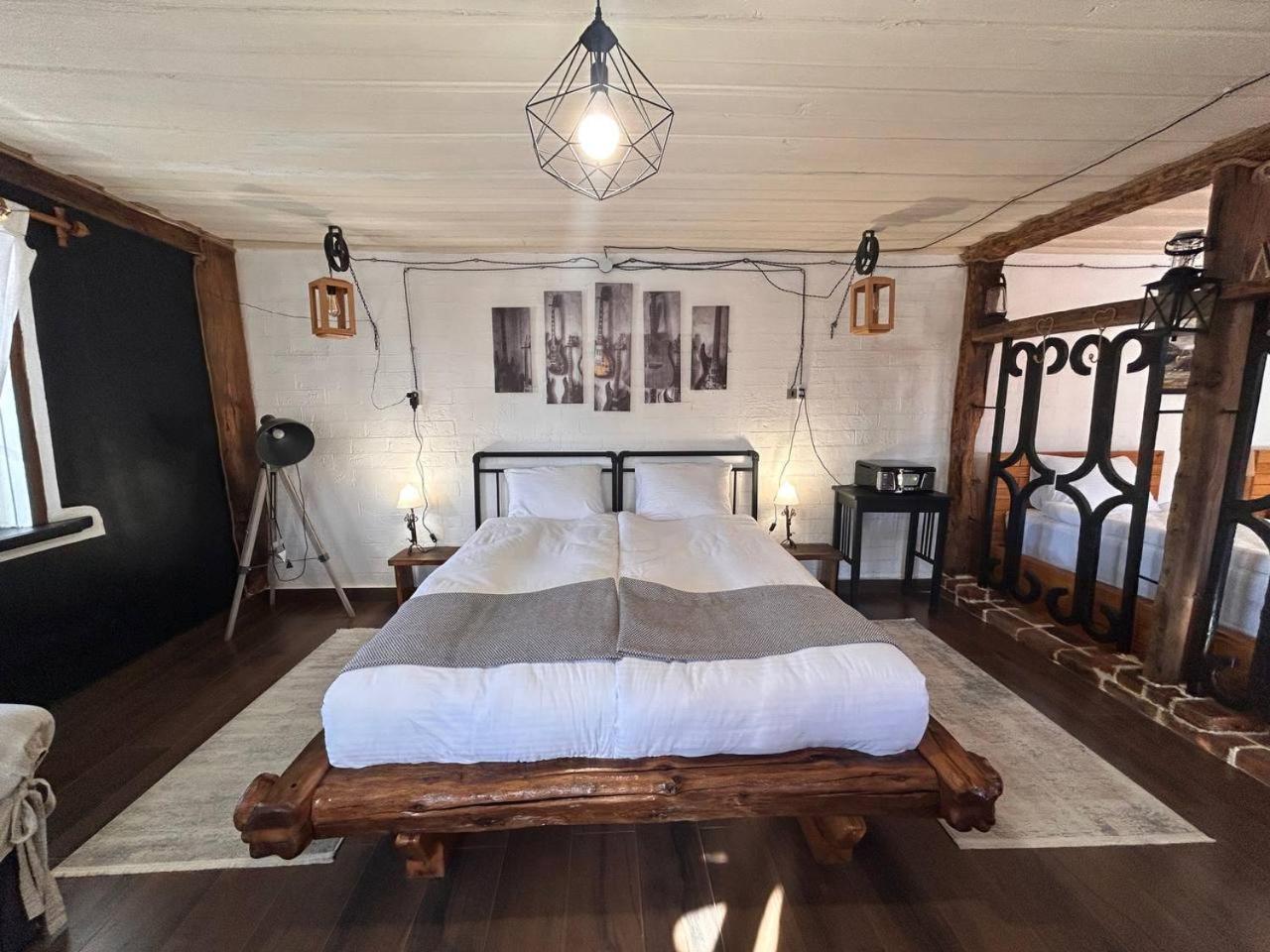 Hnameni Bovadzor Lodge エクステリア 写真